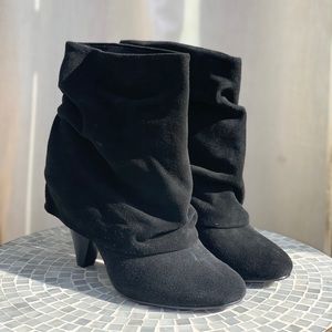 Steven Madden | Carlsen Black Suede Boots